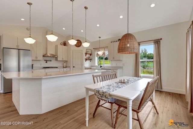 11879 E Apple Circle, Palmer, AK 99645