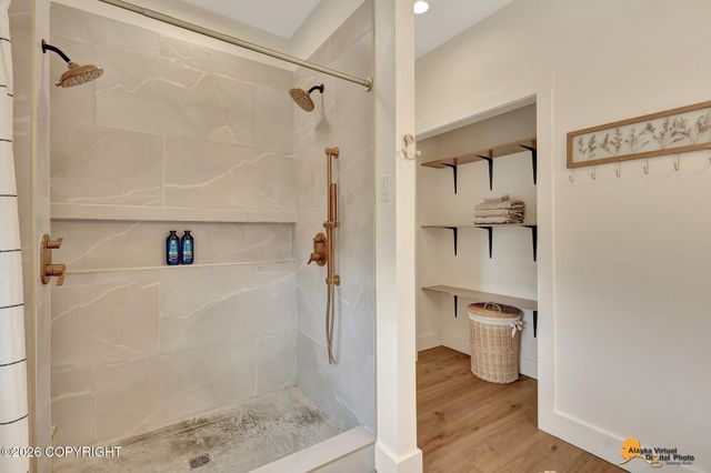 11879 E Apple Circle, Palmer, AK 99645