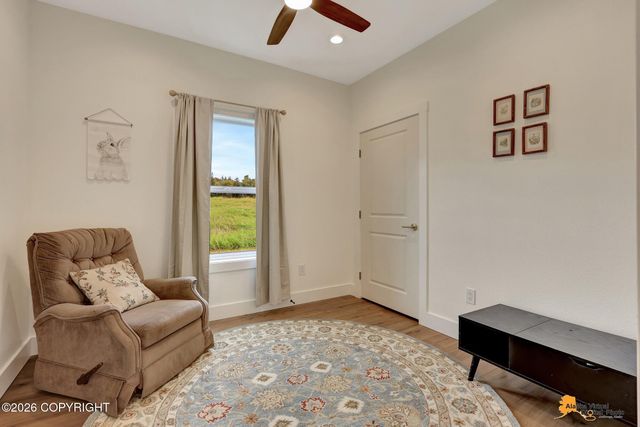 11879 E Apple Circle, Palmer, AK 99645