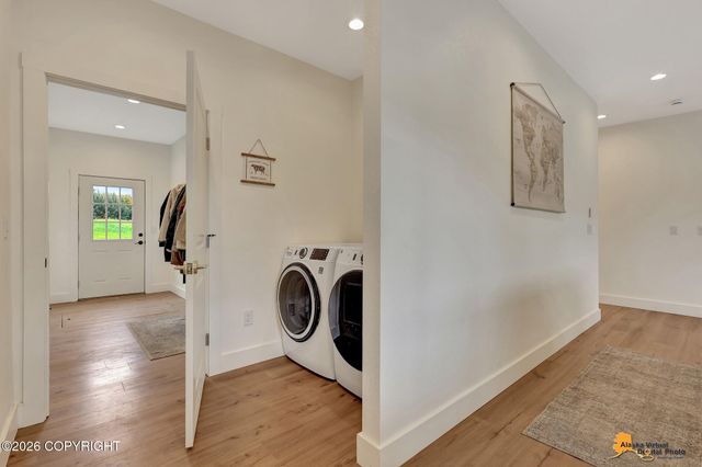 11879 E Apple Circle, Palmer, AK 99645