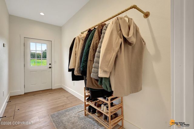 11879 E Apple Circle, Palmer, AK 99645