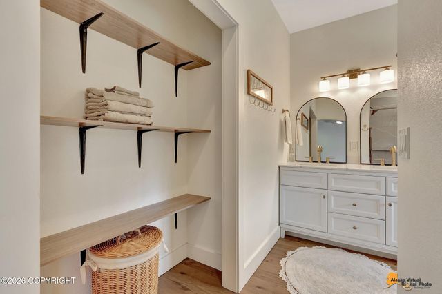 11879 E Apple Circle, Palmer, AK 99645