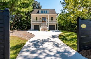 1216 Old Towne Road, Charleston, SC 29407