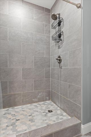 9083 Sunridge Drive, Ooltewah, TN 37363