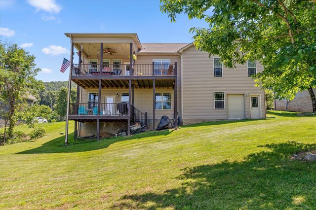 9083 Sunridge Drive, Ooltewah, TN 37363