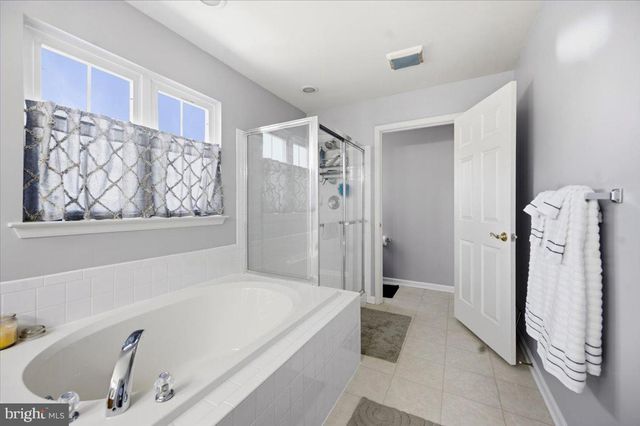 316 MADDEX FARM DR, Shepherdstown, WV 25443