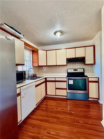 6205 Fieldcrest Drive, Morrow, GA 30260