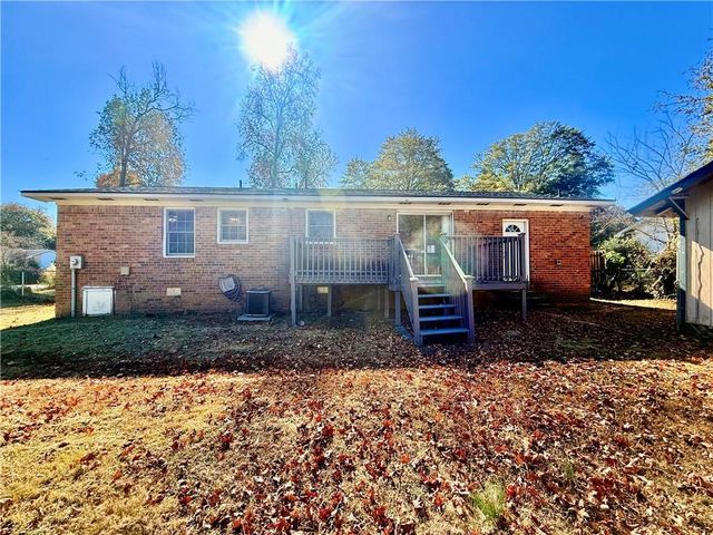 6205 Fieldcrest Drive, Morrow, GA 30260