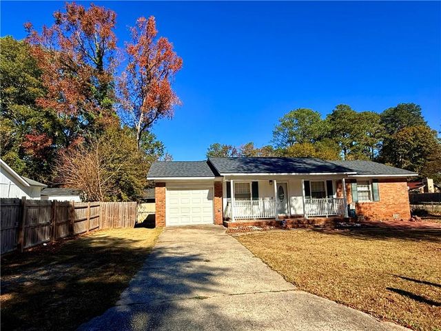 6205 Fieldcrest Drive, Morrow, GA 30260