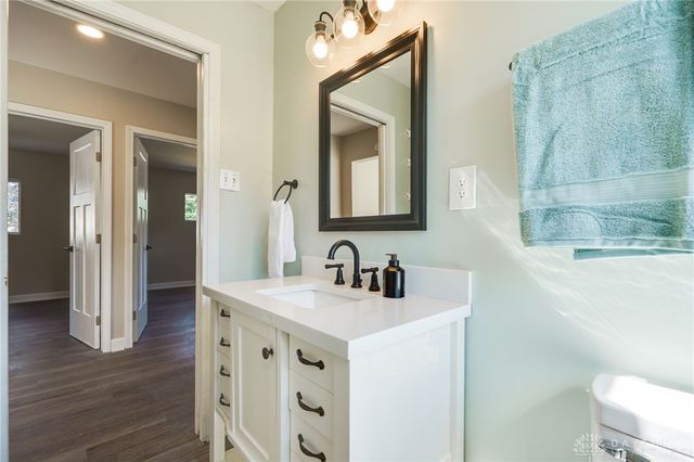 395 Dundee Circle, Dayton, OH 45431