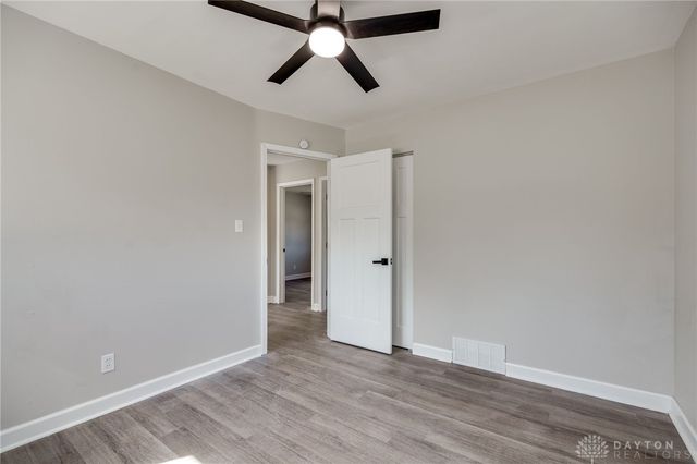 395 Dundee Circle, Dayton, OH 45431