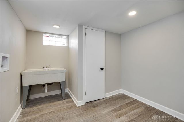 395 Dundee Circle, Dayton, OH 45431