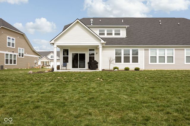 887 Tuxedo Drive, Westfield, IN 46074