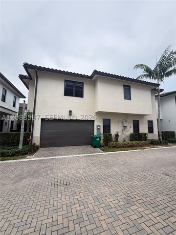 8253 NW 47th Ln 0, Doral, FL 33166
