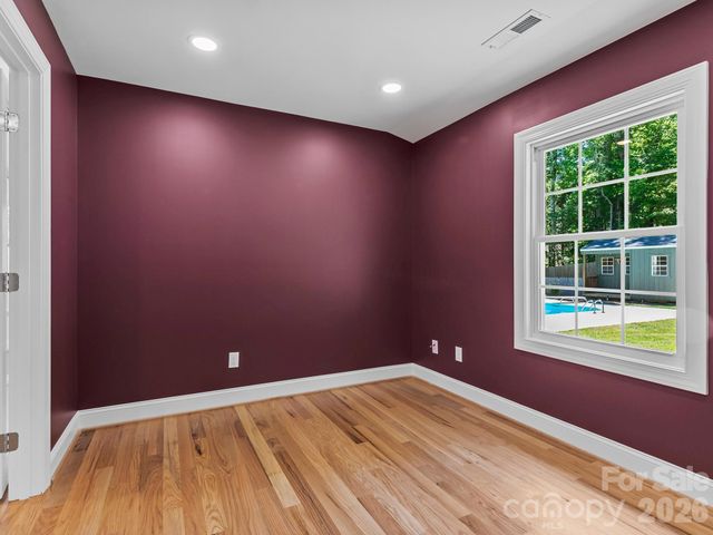 26 Glen Cove Road, Arden, NC 28704