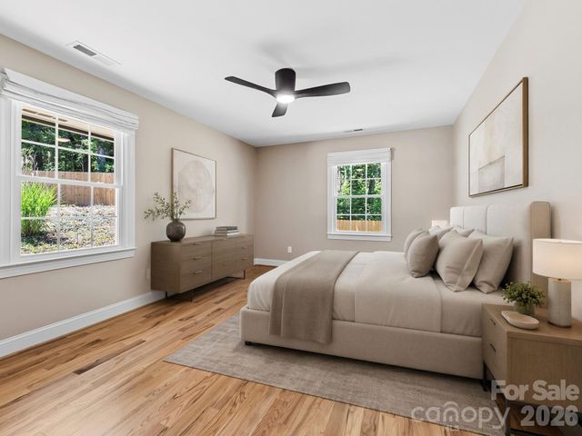26 Glen Cove Road, Arden, NC 28704