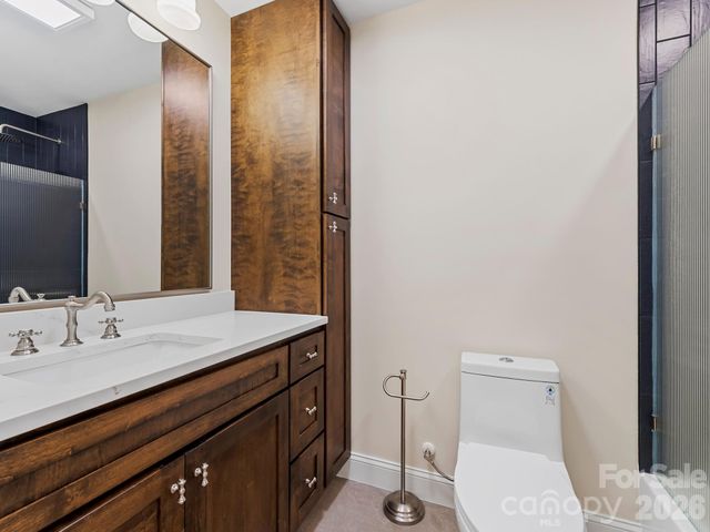 26 Glen Cove Road, Arden, NC 28704