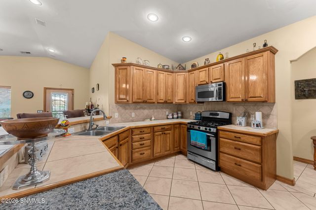 5610 Mira Montes, Las Cruces, NM 88007