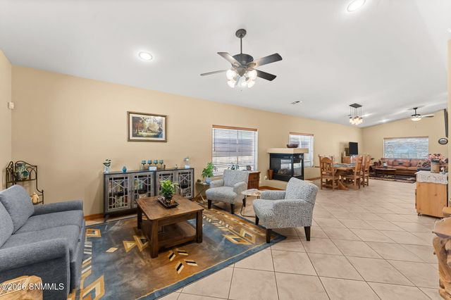 5610 Mira Montes, Las Cruces, NM 88007