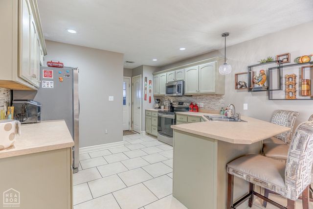 305 Amber Drive, Harrisburg, AR 72432