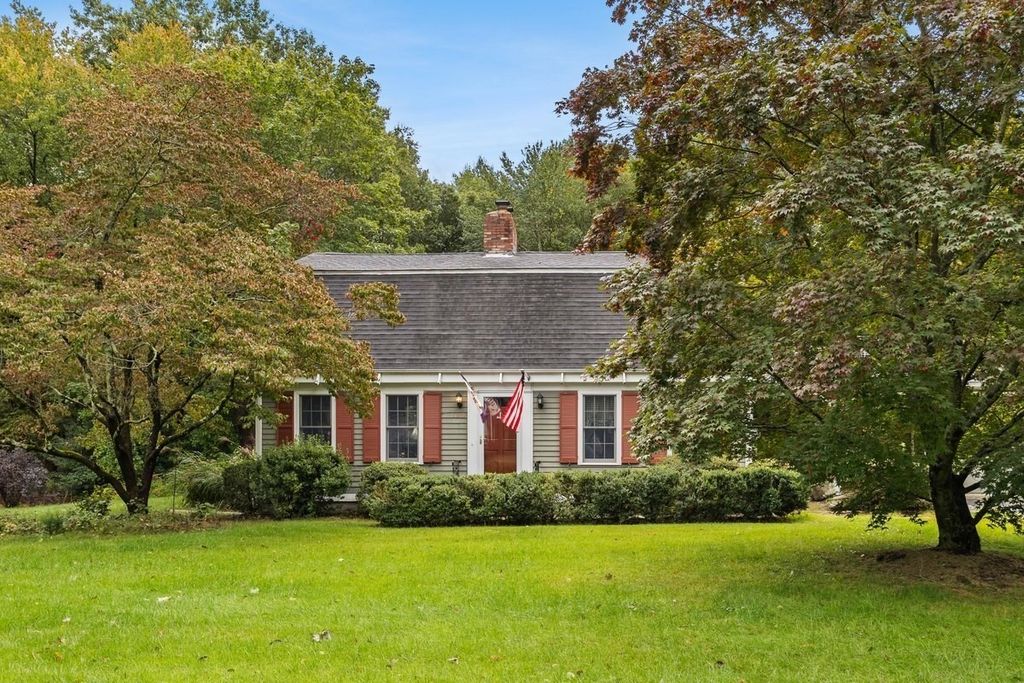133 Judson St, Raynham, MA 02767