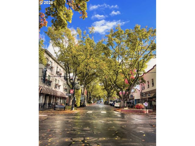 2311 Sw 6th Ave 09, Camas, WA 98607