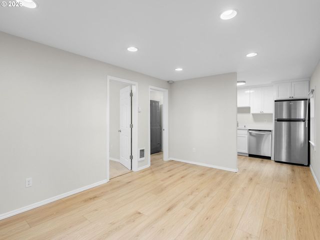 2311 Sw 6th Ave 09, Camas, WA 98607