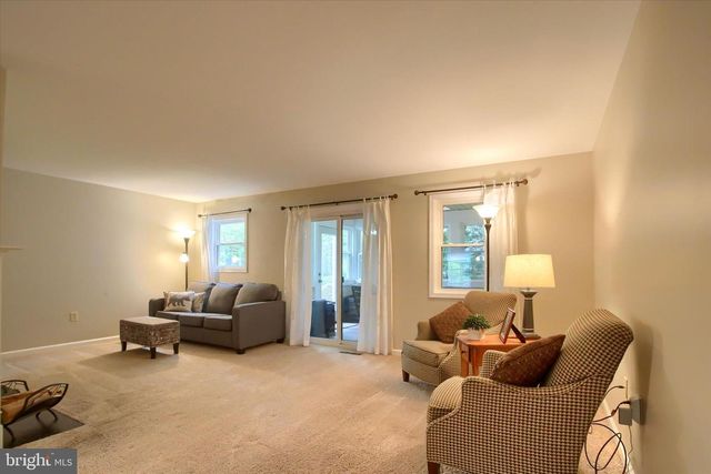 2029-B RALEIGH RD, Hummelstown, PA 17036