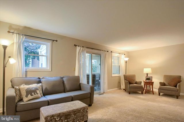 2029-B RALEIGH RD, Hummelstown, PA 17036