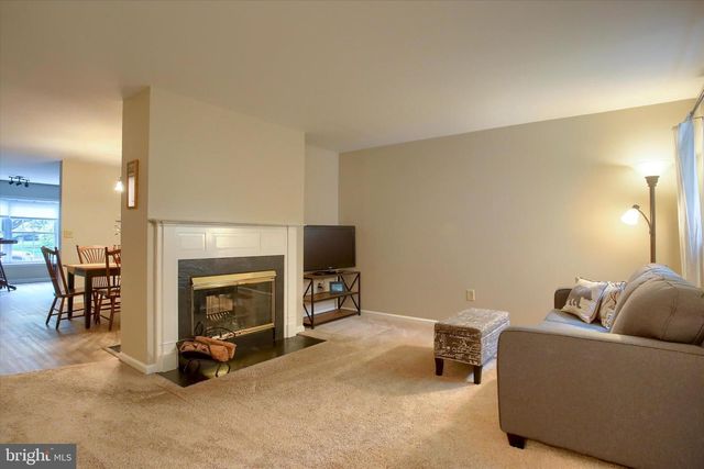 2029-B RALEIGH RD, Hummelstown, PA 17036