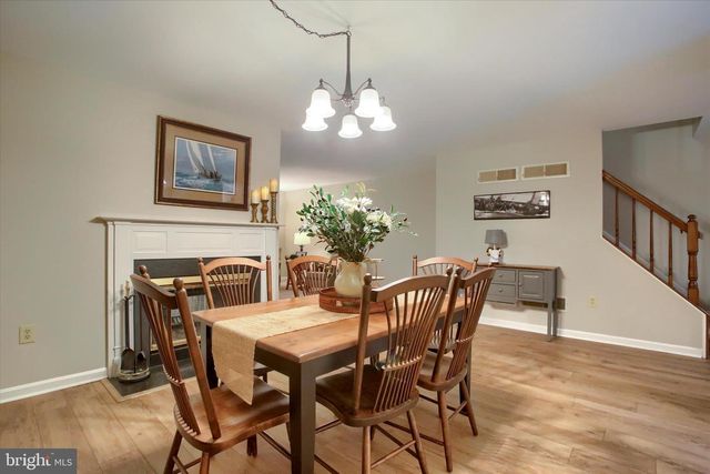 2029-B RALEIGH RD, Hummelstown, PA 17036