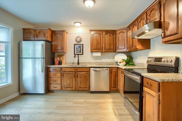 2029-B RALEIGH RD, Hummelstown, PA 17036
