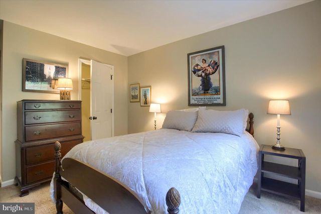 2029-B RALEIGH RD, Hummelstown, PA 17036