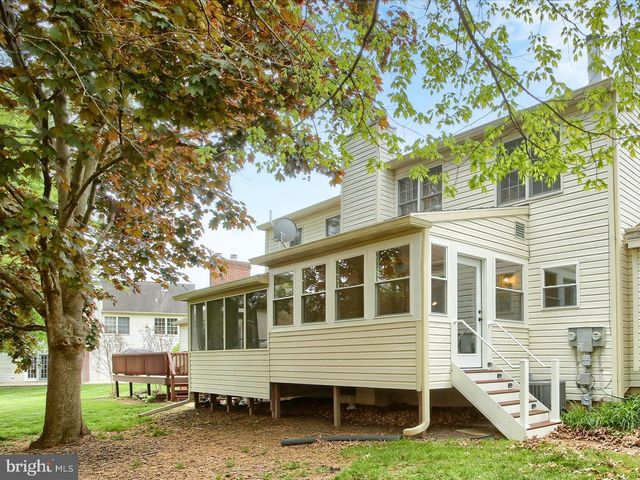 2029-B RALEIGH RD, Hummelstown, PA 17036