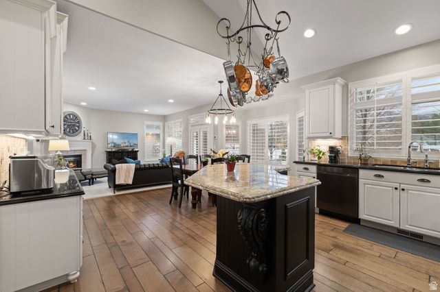 1518 E STANFORD CT, Draper, UT 84020