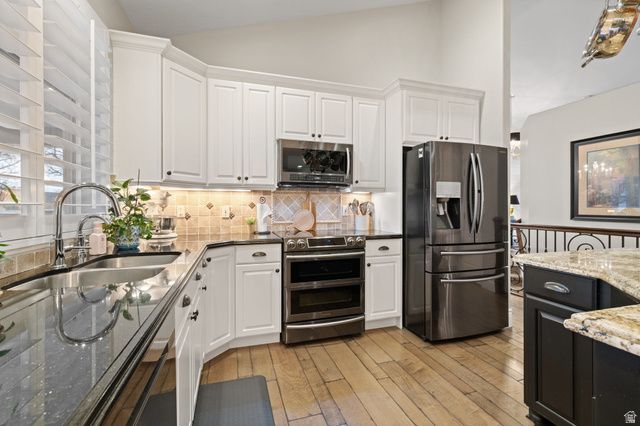 1518 E STANFORD CT, Draper, UT 84020