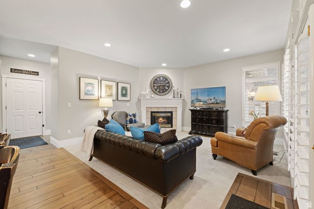 1518 E STANFORD CT, Draper, UT 84020