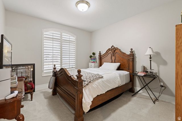 1518 E STANFORD CT, Draper, UT 84020