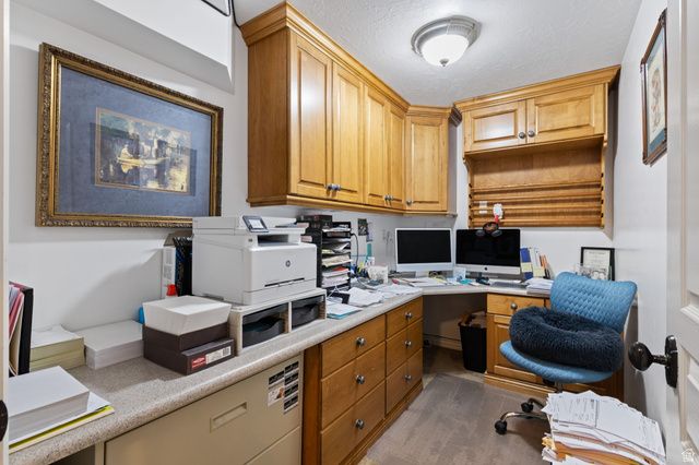 1518 E STANFORD CT, Draper, UT 84020