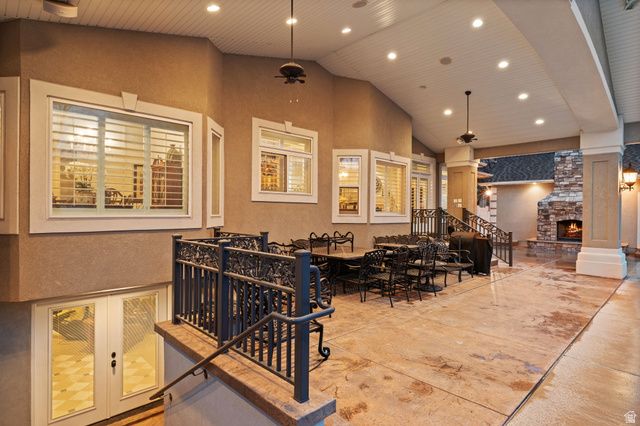 1518 E STANFORD CT, Draper, UT 84020