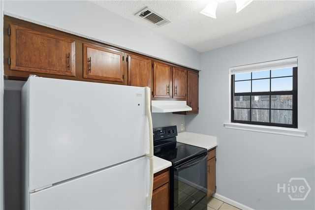 4 Flowering Peach Court, Savannah, GA 31419