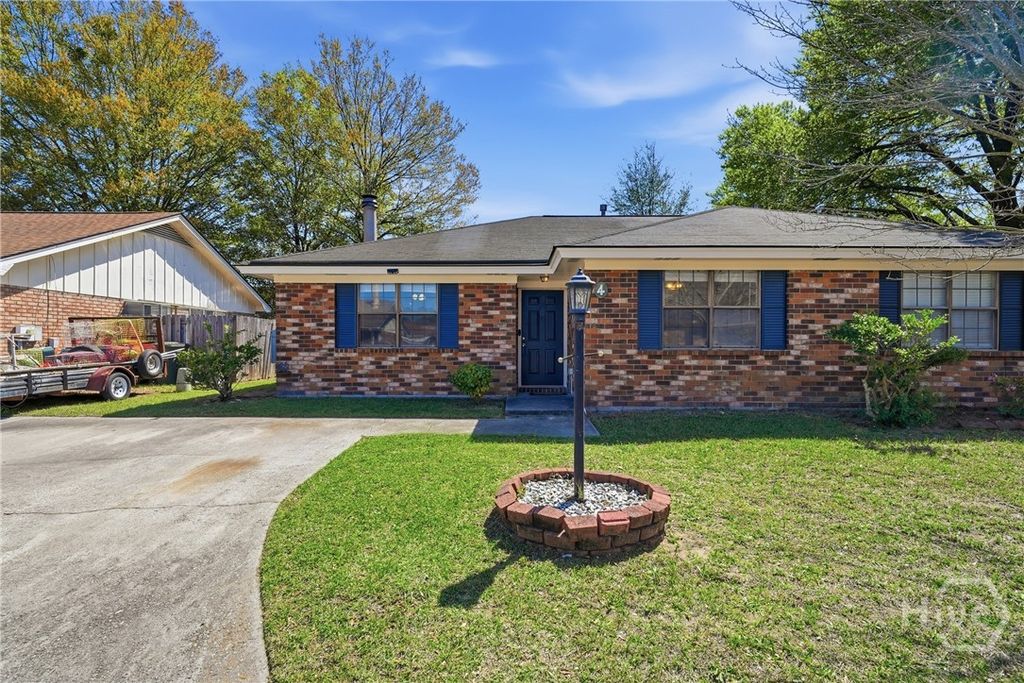 4 Flowering Peach Court, Savannah, GA 31419