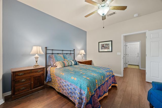 116 Harness LN, Georgetown, TX 78633