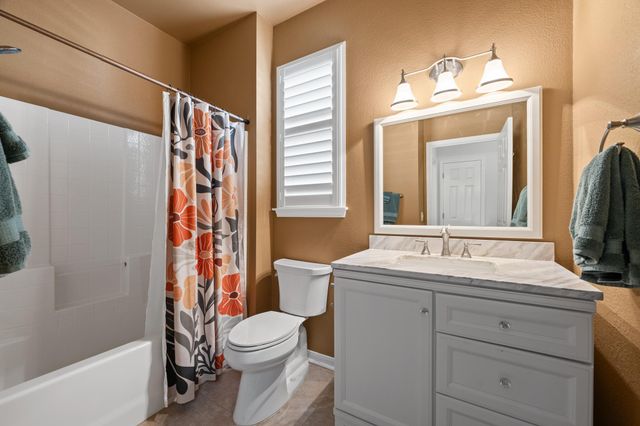 116 Harness LN, Georgetown, TX 78633