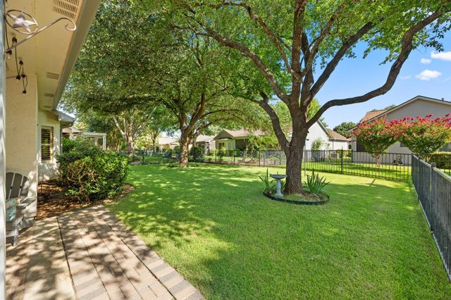 116 Harness LN, Georgetown, TX 78633