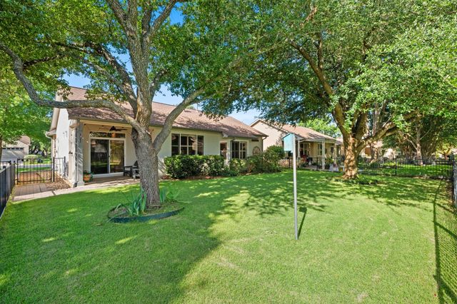 116 Harness LN, Georgetown, TX 78633