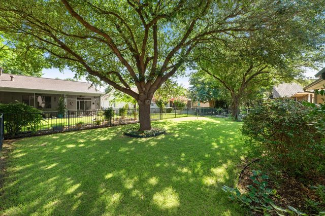 116 Harness LN, Georgetown, TX 78633