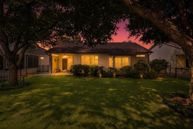 116 Harness LN, Georgetown, TX 78633