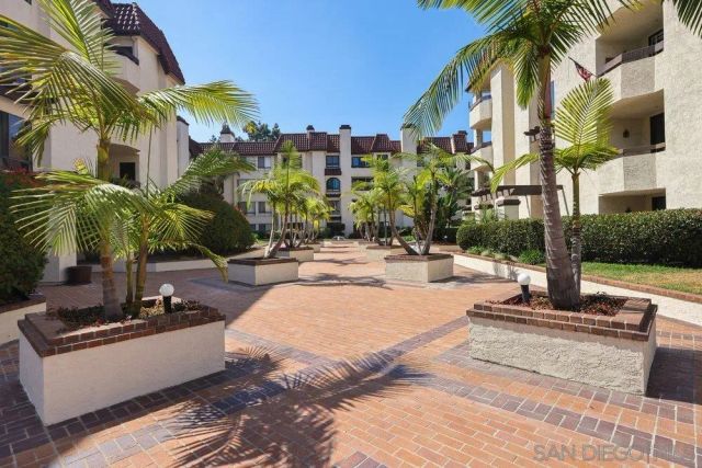 5865 Friars 3212, San Diego, CA 92110