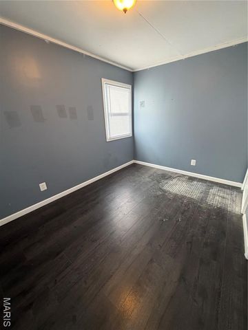 9618 De Porres Lane, St Louis, MO 63114